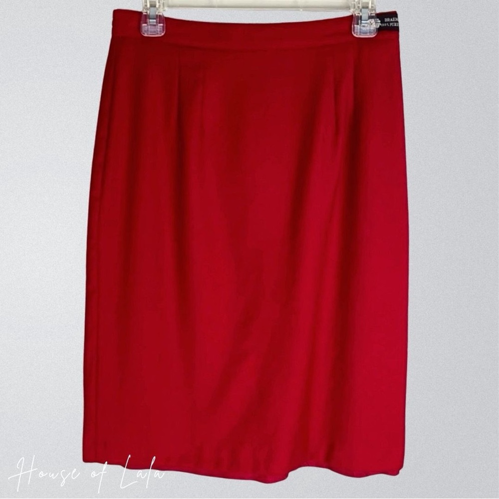 Red Pencil Skirt. 100% Pure Wool. Classic Capsule Wardrobe. Knee Length Small.